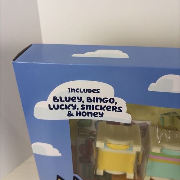 Bluey Playing Doctors Playset 3+ Bluey, Bingo Lucky Snickers & Honey NEW - Picture 2 of 8